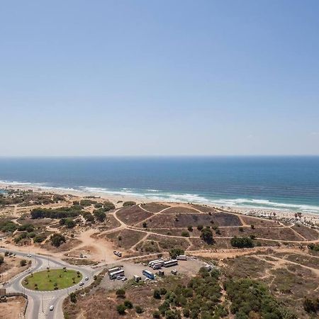 O&O Group- Magical 4Br Apt With Panoramic Sea View Бат-Ям Экстерьер фото