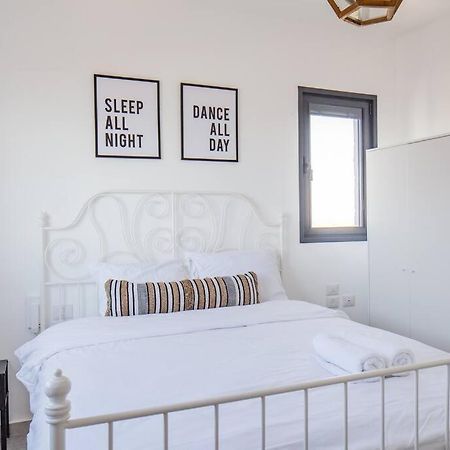 O&O Group- Magical 4Br Apt With Panoramic Sea View Бат-Ям Экстерьер фото