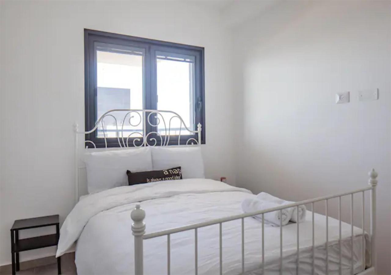O&O Group- Magical 4Br Apt With Panoramic Sea View Бат-Ям Экстерьер фото