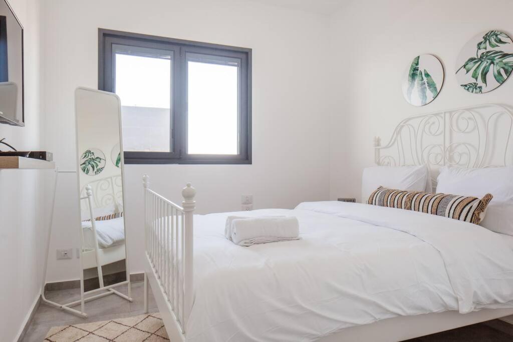 O&O Group- Magical 4Br Apt With Panoramic Sea View Бат-Ям Экстерьер фото